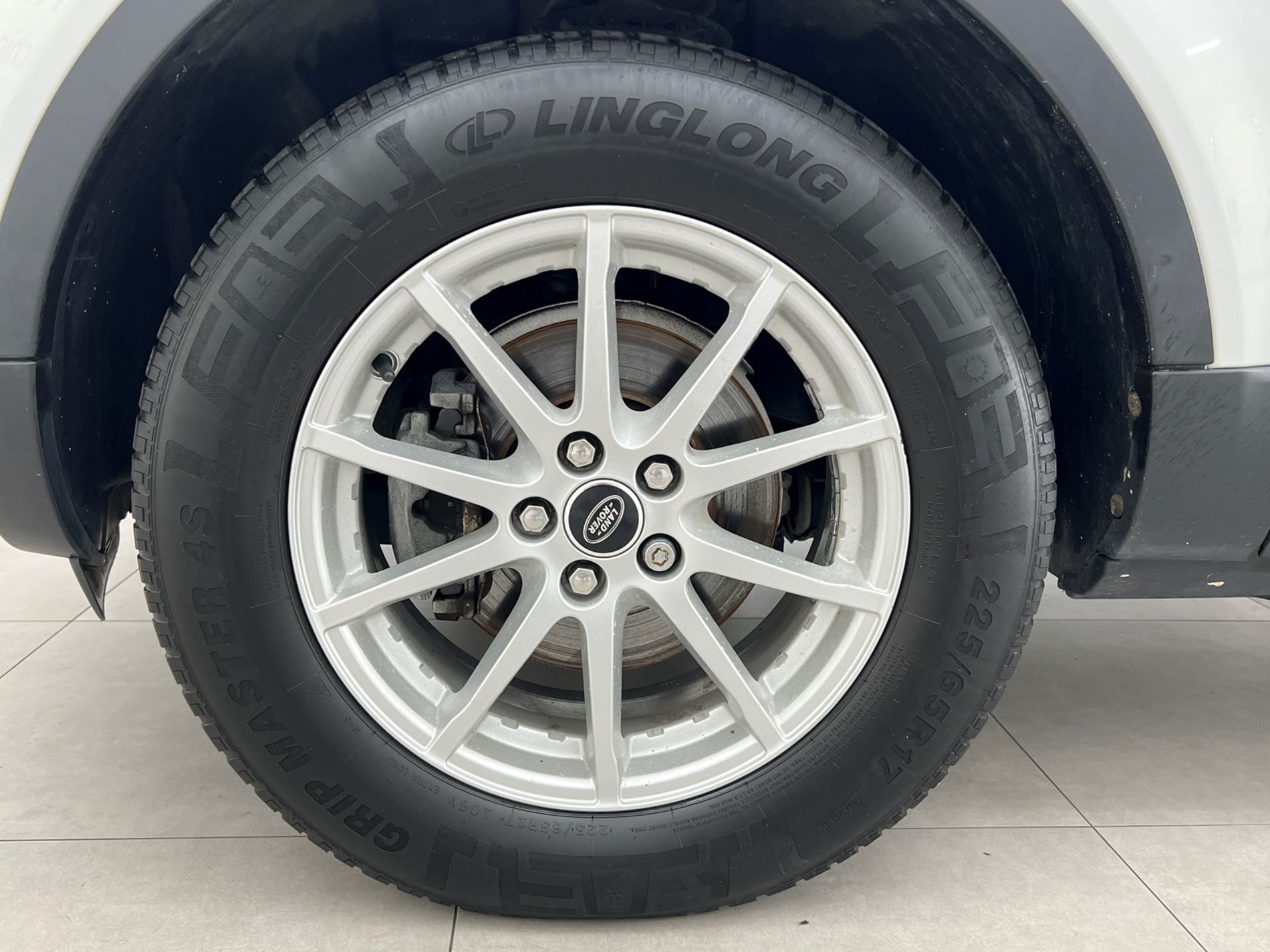 Range Rover Evoque 5p 2.2 td4 Pure 150cv - Autosani